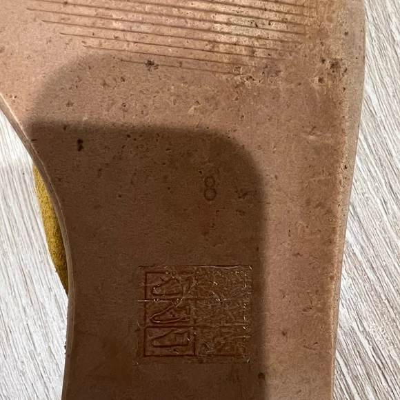 Madewell (8) | women’s Nadia Half Bow Sandal - mustard - Picture 7 of 7